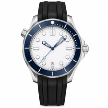 Relógio estilo mergulhador de 42 mm com luneta azul e pulseira de borracha preta
