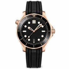 Relógio esportivo com caixa em tom de ouro rosa e pulseira de borracha preta, 42 mm