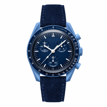 Relógio cronógrafo azul com pulseira de camurça